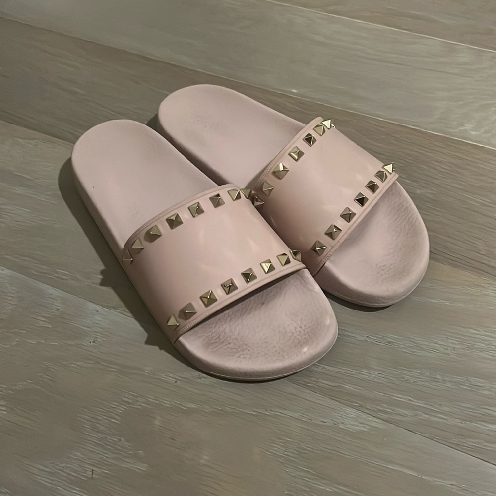 Valentino slides